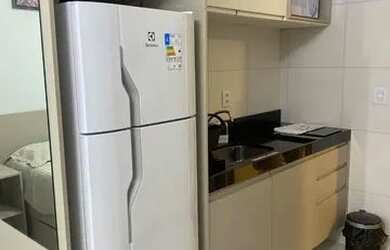 Imagem: A kitnet possui 1 Dormitório, 1 Banheiro, 1 Vaga na garagem