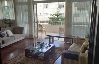 Imagem: O apartamento possui 5 Dormitórios, 3 Banheiros, 4 Vagas na