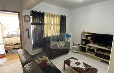 Imagem: A casa possui 2 Dormitórios, 2 Banheiros, 2 Vagas na garagem