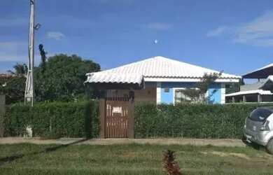 Imagem: A casa em condomínio possui 2 Dormitórios, 2 Banheiros, 1