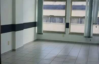 Imagem: O depósito possui 70m² de Área e está localizado em República