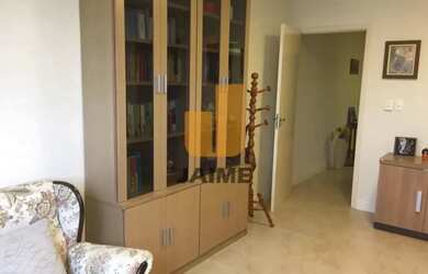 Imagem 3: Conjunto comercial bem distribuído, com recepção, 1 vaga e ótima localização