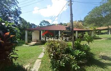 Imagem: A fazenda possui 180m² de Área e está localizado em Cézar