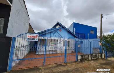 Imagem: O depósito possui 2 Vagas na garagem, 90m² de Área e está