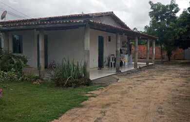 Imagem 2: Vende-se uma casa na pedra ferrada