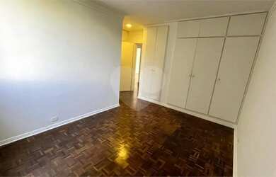 Imagem 12: Apartamento à venda com 4 quartos, sendo 2 suítes, no condomínio Portal...