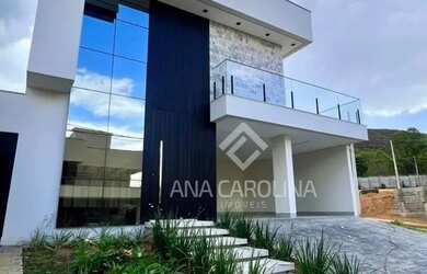 Imagem: A casa em condomínio possui 3 Dormitórios, 1 Banheiro, 2 Vagas