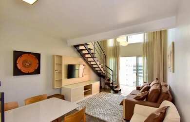 Imagem: O apartamento possui 1 Dormitório, 2 Banheiros, 1 Vaga na garagem