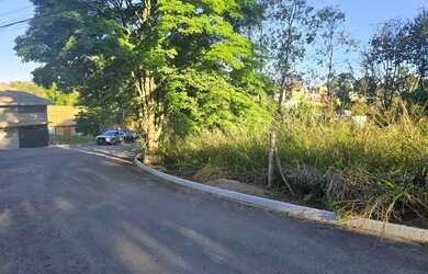 Imagem: O terreno possui 295m² de Área e está localizado em Atibaia