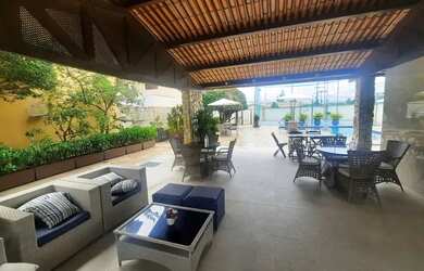 Imagem: A casa em condomínio possui 4 Dormitórios, 5 Banheiros, 3