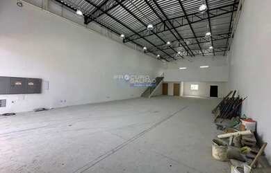 Imagem: O depósito possui 300m² de Área e Imóvel novo e está localizado