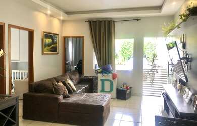 Imagem: A casa em condomínio possui 3 Dormitórios, 2 Banheiros, 2