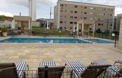 Imagem: O apartamento possui 2 Dormitórios, 1 Banheiro, 1 Vaga na garagem