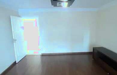 Imagem: A casa possui 3 Dormitórios, 1 Banheiro, 1 Vaga na garagem