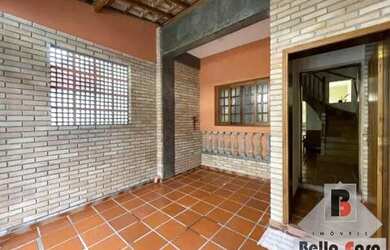 Imagem: A casa à venda possui 2 Dormitórios, 1 Banheiro, 1 Vaga na