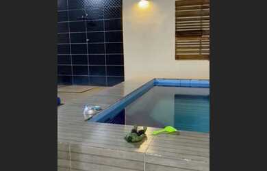 Imagem: A casa em condomínio possui 3 Dormitórios, 3 Banheiros, 2