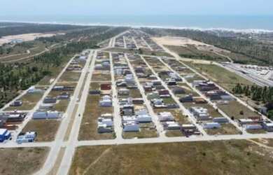 Imagem: O terreno possui 160m² de Área e está localizado em Centro