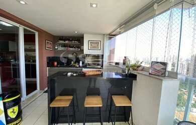 Imagem: O apartamento possui 3 Dormitórios, 5 Banheiros, 4 Vagas na