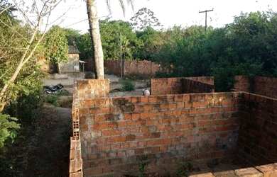 Imagem: O terreno está localizado em Santa Bárbara, São Luís à