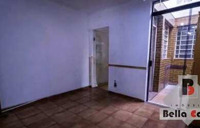 Imagem: A casa possui 2 Dormitórios, 2 Banheiros, 1 Vaga na garagem