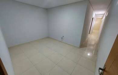 Imagem: O apartamento possui 2 Dormitórios, 2 Banheiros, 80m² de Área