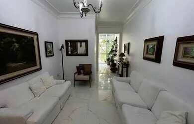 Imagem: O apartamento possui 3 Dormitórios, 4 Banheiros, 1 Vaga na