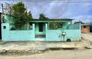 Imagem: A casa possui 2 Dormitórios, 1 Banheiro, 5 Vagas na garagem