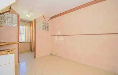 Imagem: A kitnet possui 1 Banheiro, 30m² de Área e está localizado