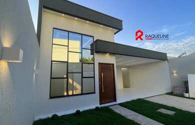 Imagem: A casa possui 3 Dormitórios, 4 Banheiros, 2 Vagas na garagem