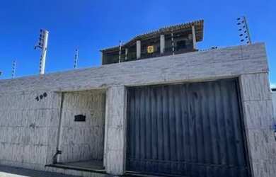 Imagem 1: Casa de Andar na Rua Niceu !