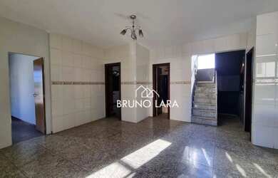 Imagem 7: Casa disponível para locação no Centro - Igarapé/MG