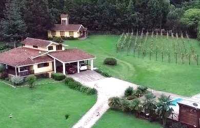 Imagem 13: Sitio - Bairro Linha 28. Piscina, Varanda, Área de serviçoe212m² de...