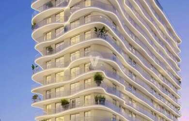 Imagem: O apartamento possui 1 Dormitório, 1 Banheiro, 1 Vaga na garagem