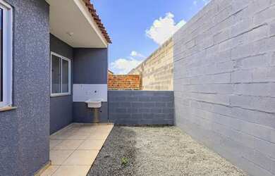 Imagem 13: Casa com 45m² 2 quartos 1 banheiro 1 vaga no bairro Neves