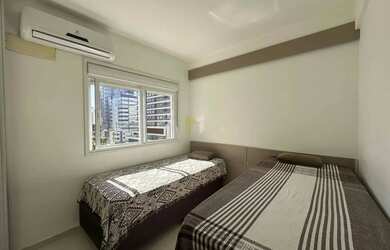 Imagem 12: Apartamento 2 dormitórios mobiliado com vista liberada no Navegantes...