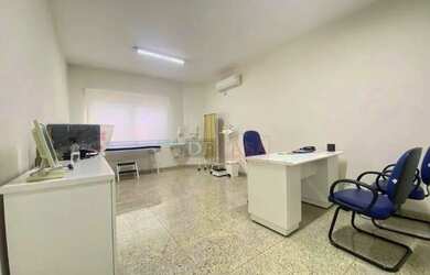 Imagem: O depósito para alugar possui e está localizado em Tatuapé