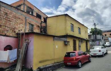 Imagem 2: Oportunidade Casa de Esquina com 3 Kitnets Alugadas - Compensa II