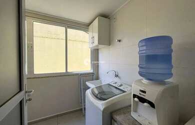 Imagem 6: Apartamento 2 Quartos, Semimobiliado, com Garagem e Sacada com Churrasqueira