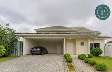 Imagem: A casa em condomínio possui 4 Dormitórios, 4 Banheiros, 5