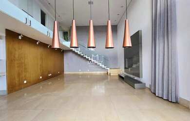 Imagem 4: CASA COM VISTA PRIVILEGIADA PARA A LAGOA EM UM TERRENO DE 626m²