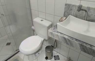 Imagem 12: Casa linda com um projeto perfeito com 4/4 e 2 salas no Papagaio