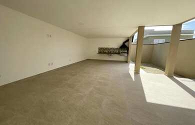 Imagem: A casa em condomínio possui 3 Dormitórios, 3 Banheiros, 2