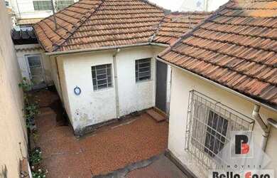 Imagem: A casa possui 3 Dormitórios, 2 Banheiros, 3 Vagas na garagem