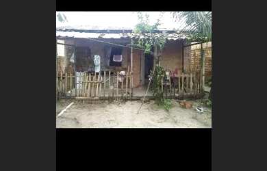 Imagem: A casa possui 2 Dormitórios, 1 Banheiro e 27m² de Área e