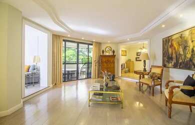 Imagem: O apartamento possui 5 Dormitórios, 5 Banheiros, 4 Vagas na