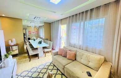 Imagem: O apartamento possui 3 Dormitórios, 2 Banheiros, 2 Vagas na