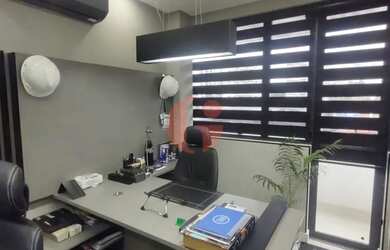 Imagem: O depósito possui 1 Vaga na garagem, 24m² de Área e está