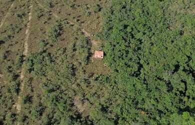 Imagem: O terreno possui 21.000m² de Área e está localizado em Asa