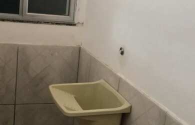 Imagem: O apartamento possui 2 Dormitórios, 1 Banheiro e está localizado