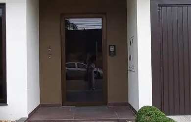 Imagem 3: Apartamento 1 por andar. Churrasqueira, Imóvel mobiliado, Ar-condicionadoe127m²...